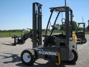 Loadmac 855 back driver's side view.